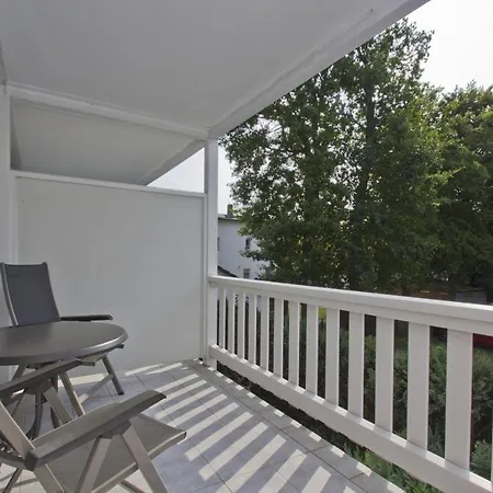 Apartamento Balkon, Gratis Nutzung Vom Ahoi Erlebnisbad Und Sauna In Sellin - Appartemenmt Nordwind *