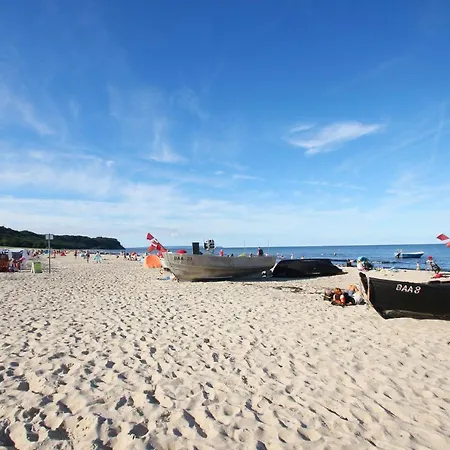 Balkon, Gratis Nutzung Vom Ahoi Erlebnisbad Und Sauna In Sellin - Appartemenmt Nordwind Baabe