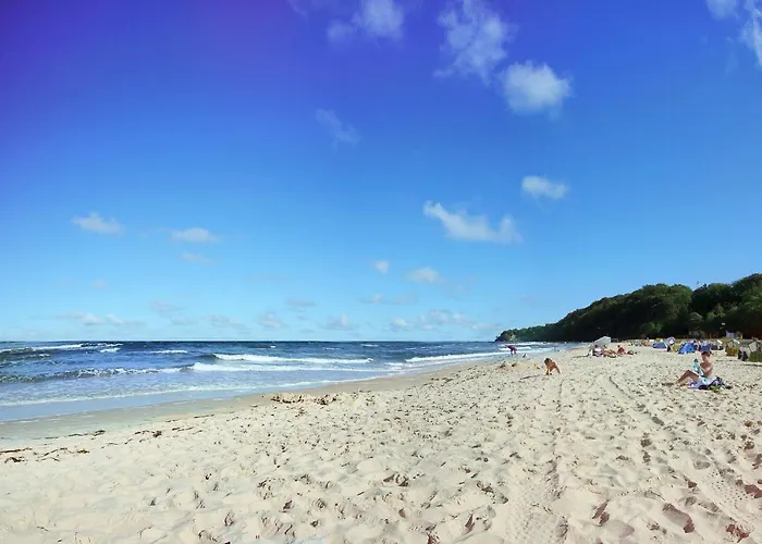 Balkon, Gratis Nutzung Vom Ahoi Erlebnisbad Und Sauna In Sellin - Appartemenmt Nordwind Apartman Baabe