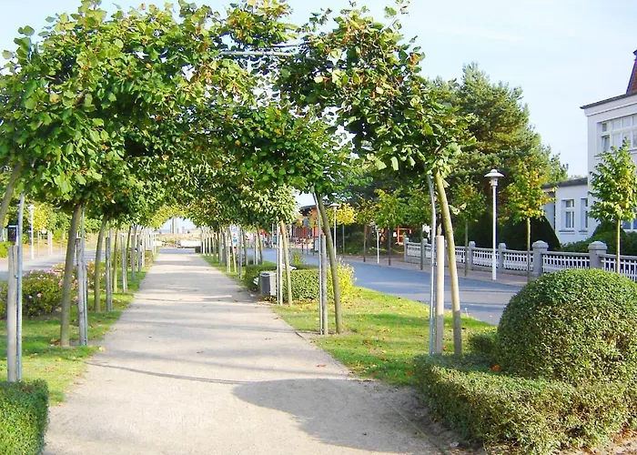 Apartman Balkon, Gratis Nutzung Vom Ahoi Erlebnisbad Und Sauna In Sellin - Appartemenmt Nordwind Baabe